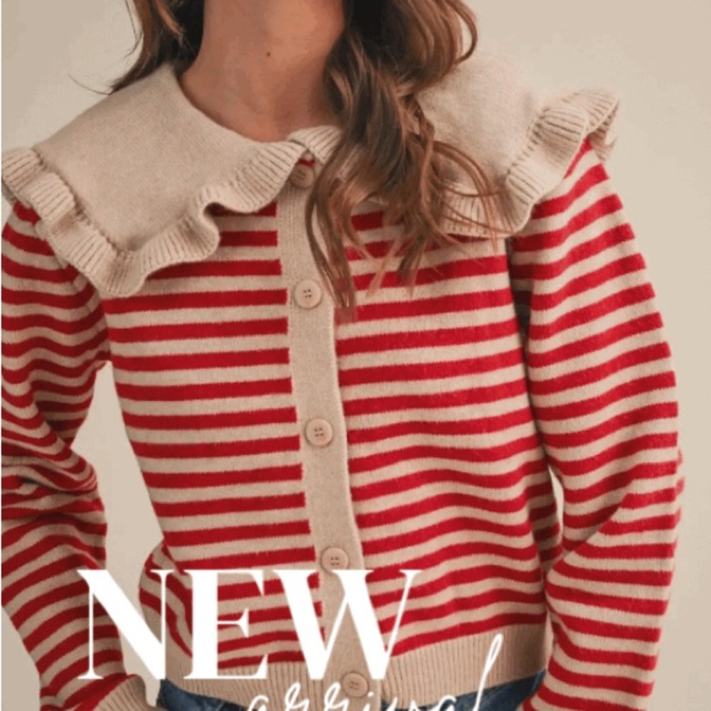 ‼️‼️‼️SOLD‼️‼️‼️Striped Red and Cream Sweater with Ruffled Collar